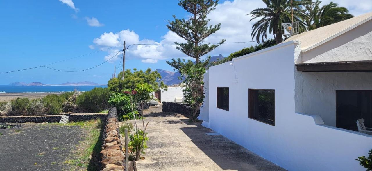 Willa Casa Famara Teguise  Zewnętrze zdjęcie