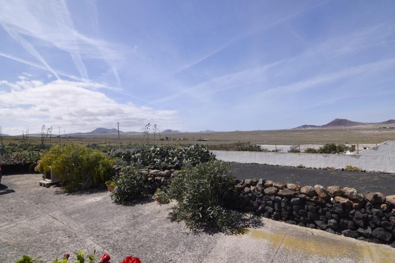 Willa Casa Famara Teguise  Zewnętrze zdjęcie