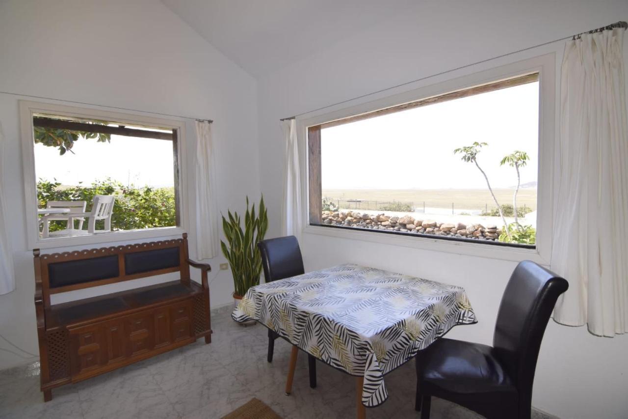 Willa Casa Famara Teguise  Zewnętrze zdjęcie